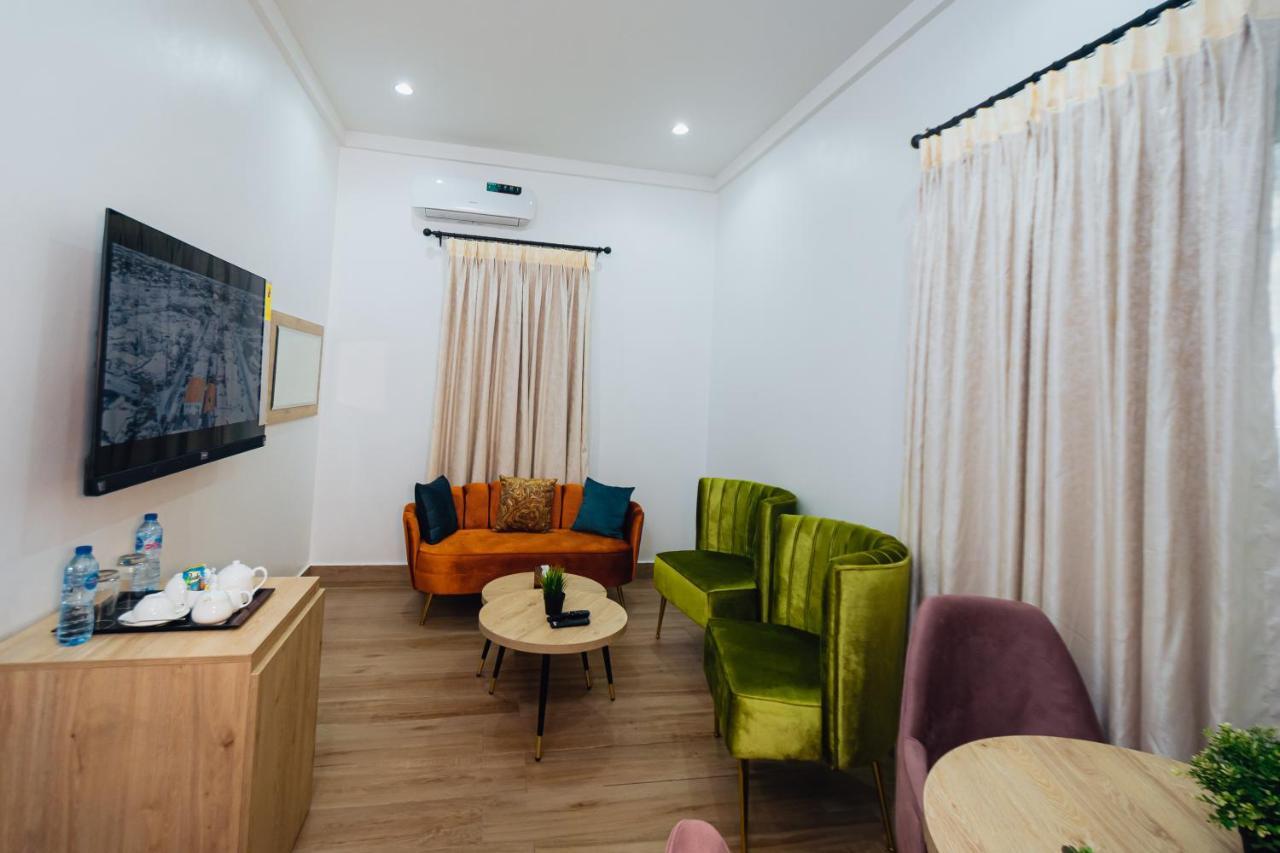 Quest Boutique Hotel Gwarinpa Eksteriør bilde